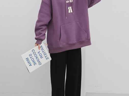 卫衣颜色挑选秘籍这些颜色让你好看又时尚