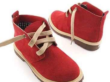 【原】红色鞋子搭配袜子全攻略，让你从脚踝开始时髦到飞起！