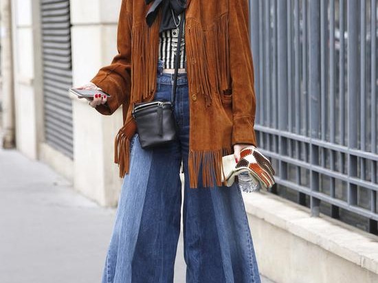 蓝色牛仔裤外套搭配全攻略 穿出你的日常时髦范儿