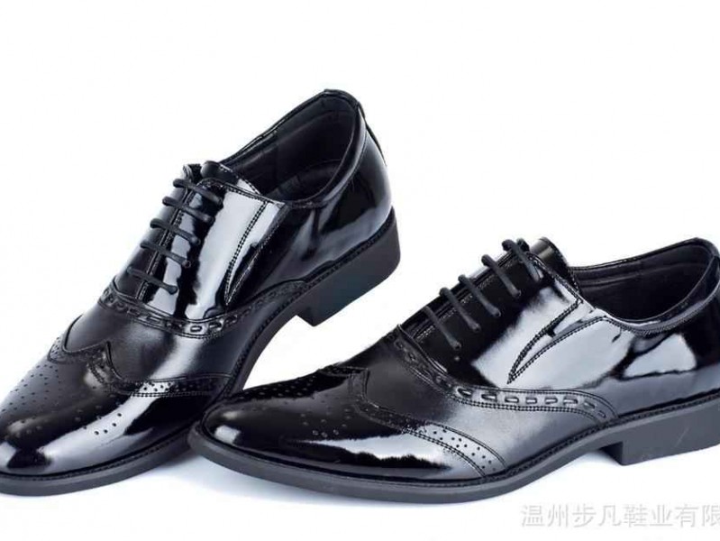 一双鞋，穿出中国男人的‘松’与‘飒’：聊聊中式复古男鞋的回潮