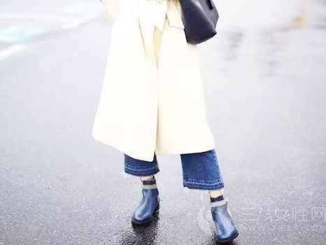 女生穿什么鞋百搭 终极宝典在这