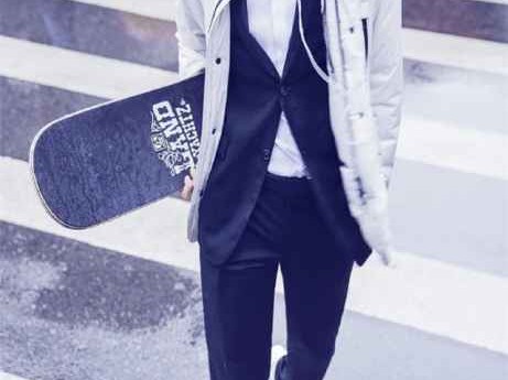 男士牛仔裤外套搭配全攻略 穿出型格不重样