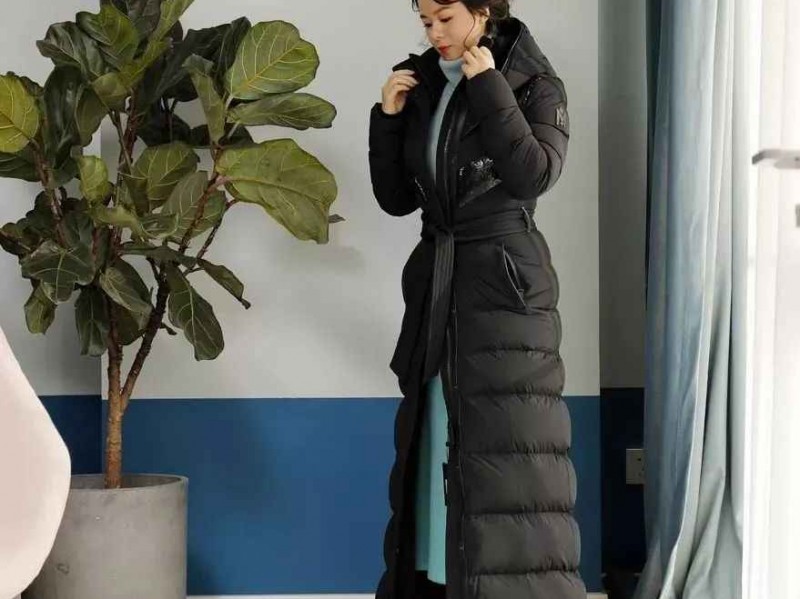 姐妹们别乱买 这才是选对女士羽绒服的窍门