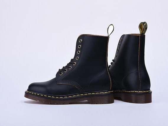 马丁靴到底是什么神仙单品 从医生发明到人手一双的终极解读